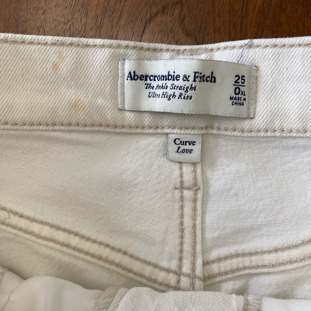 Cream Color Abercrombie Jeans - Ultra High Rise - Picture 3 of 4